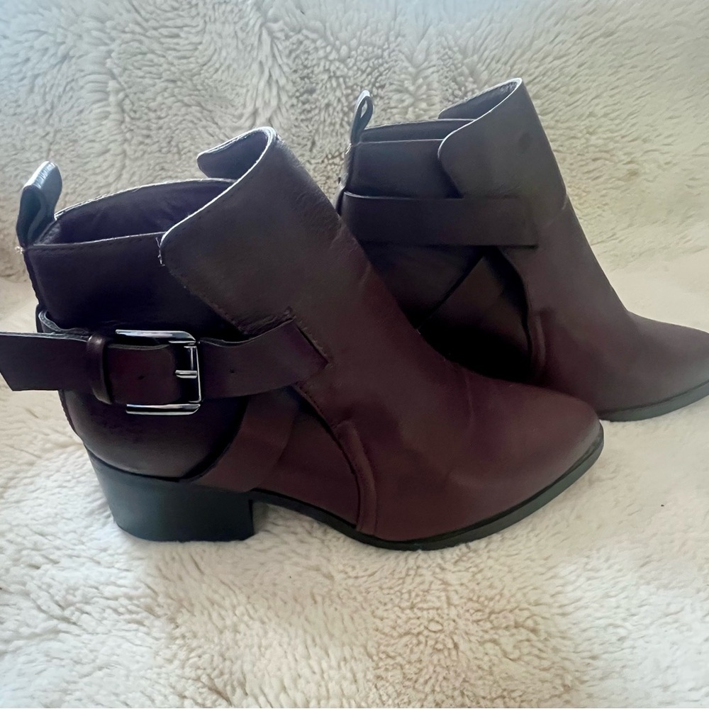 Ankle boots